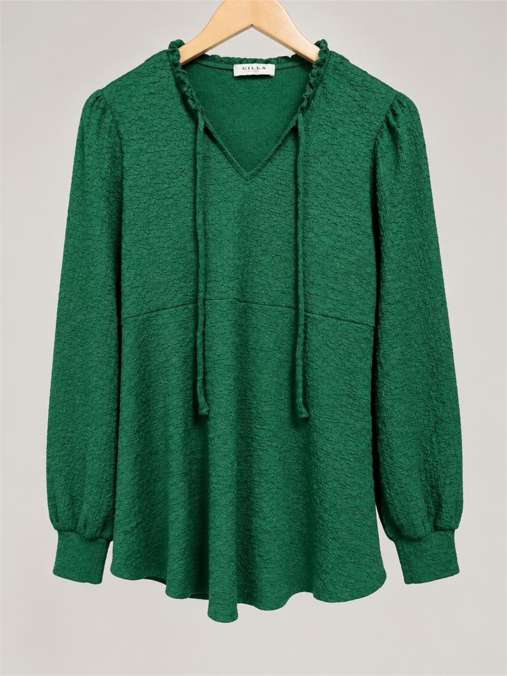 Gilli Emerald Green Textured Maternity V-Neck Tunic with Tie